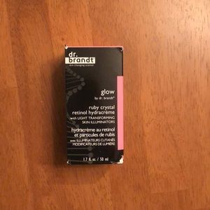 Glow- Ruby crystal retinol hydracreme